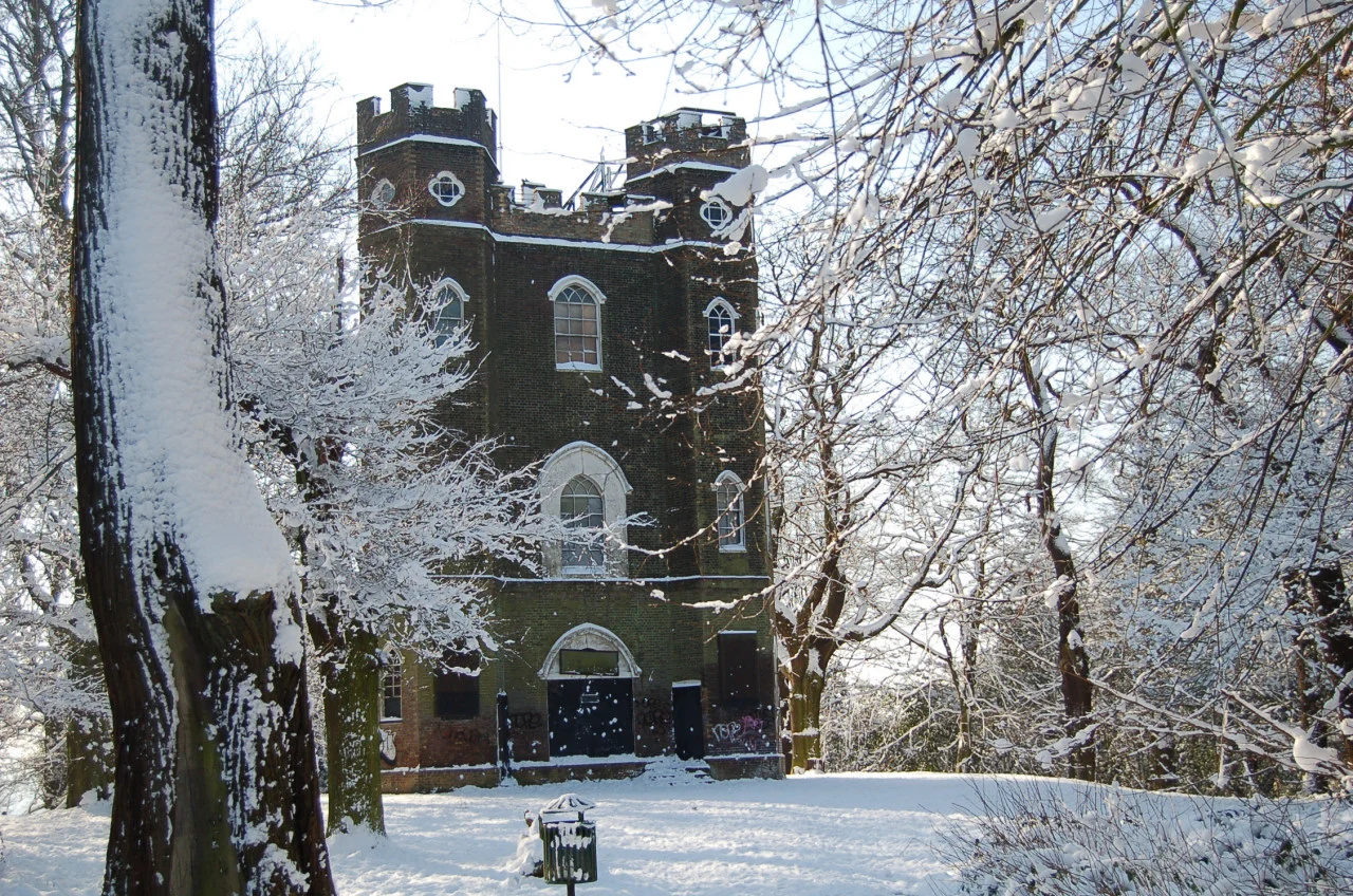 an image of Severndroog Castle in the winter
